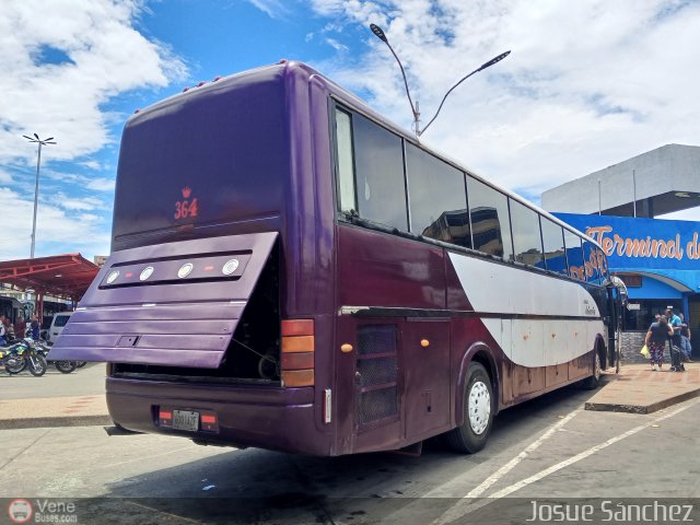 Expresos La Guayanesa 364 por Josue S�nchez