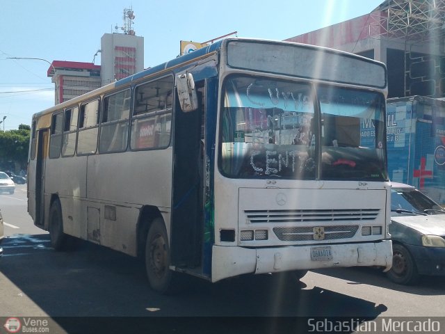 ZU - Colectivos La Limpia - La Estrella 016 por Sebastin Mercado