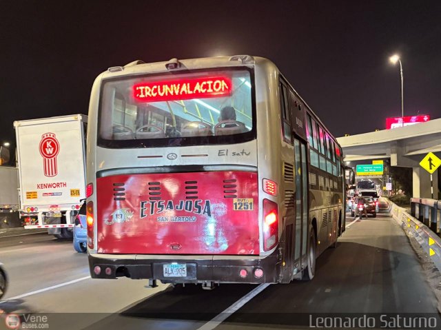 E.T. y Servicios San Jos� S.A. 157 por Leonardo Saturno