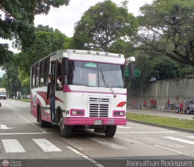 DC - S.C. Plaza Espaa - El Valle - Coche 333 por Jonnathan Rodrguez