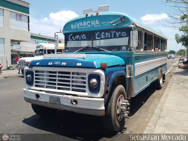 ZU - Colectivos La Limpia - La Estrella 010 por Sebastin Mercado