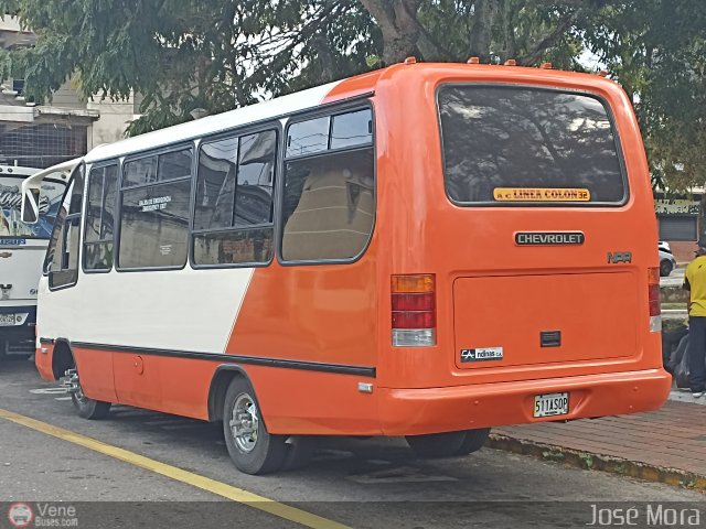 A.C. Lnea Coln 32 por Jos Mora