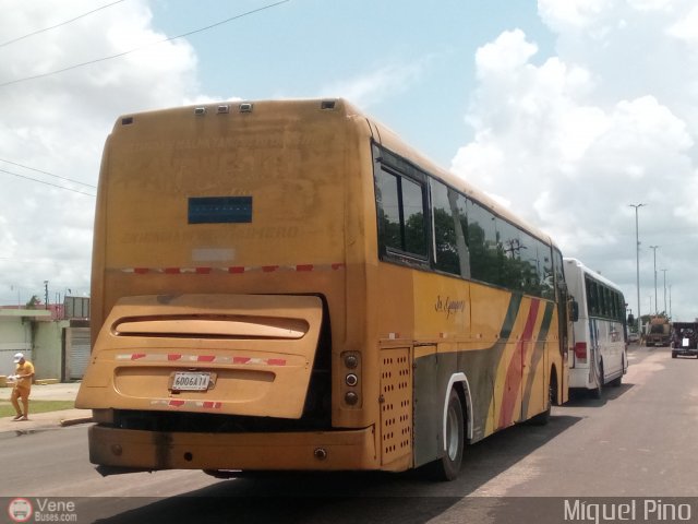 Expresos La Guayanesa 315 por Miguel Pino