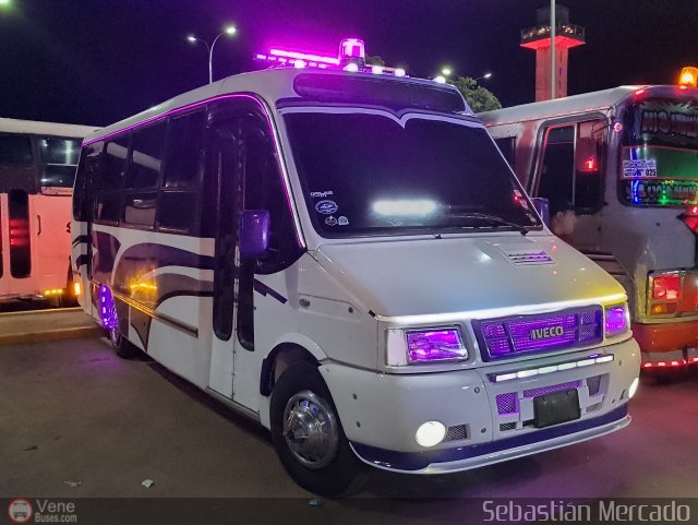 ZU - A.C. L�nea por puesto San Francisco 09 por Sebasti�n Mercado