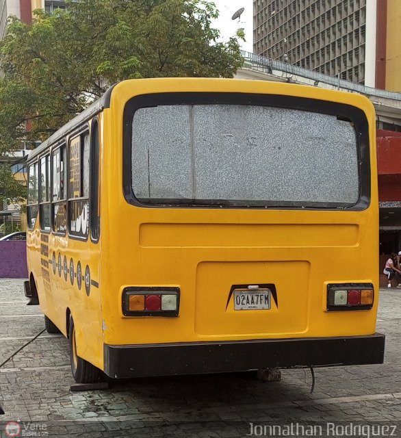 Sin identificacin o Desconocido 2222 por Jonnathan Rodrguez