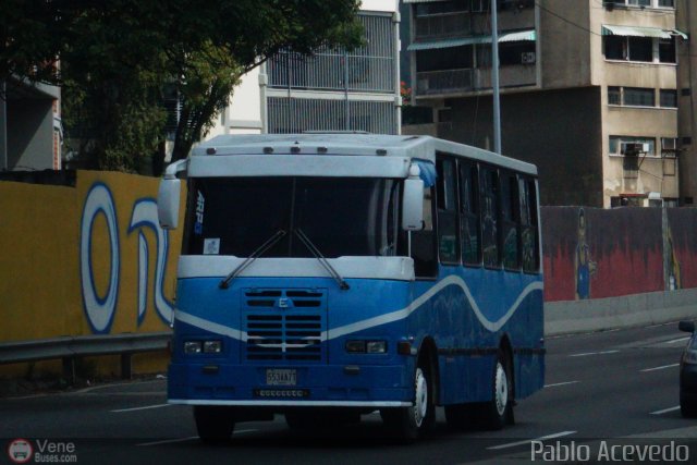 DC - A.C. de Transp. La Reina De Ciudad Tiuna 042 por Pablo Acevedo