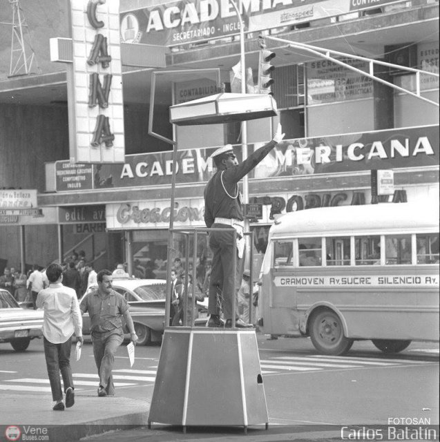DC - Autobuses Aliados Caracas C.A. (3)(4)(7)(8) por Jhon Ochoa
