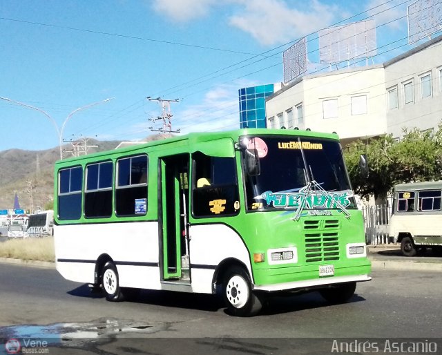 Cooperativa de Transporte Lucero Mundo 024 por Andr�s Ascanio