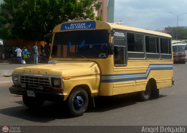 ZU - Los Claveles 71 por �ngel Delgado