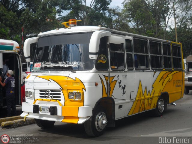 MI - Colectivos El Encanto 06 por Otto Ferrer