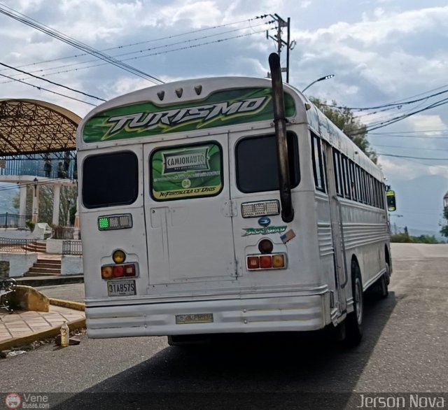 Colectivos Transporte Libertad C.A. 04 por Jerson Nova