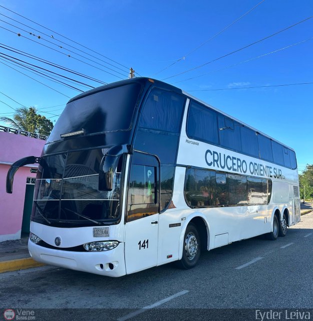 Cruceros Oriente Sur 141 por Eyder Leiva