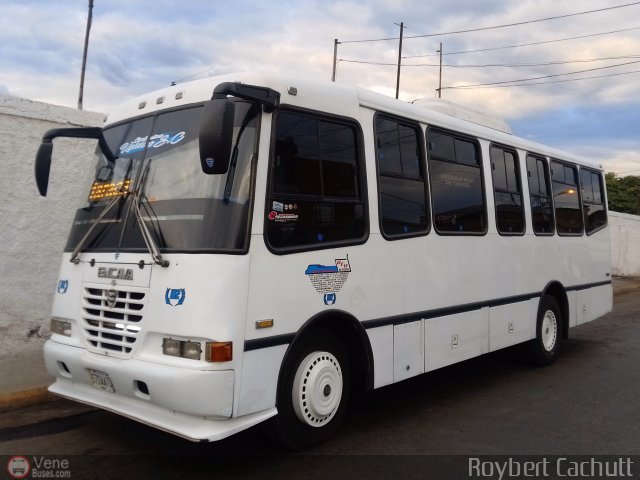 Uni�n de Conductores Unidos S.C. 102 por Roybert Cachutt