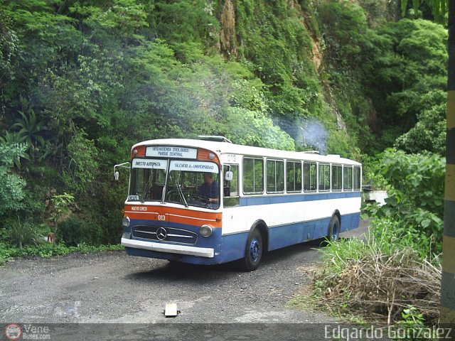 DC - Autobuses de Antimano 013 por Edgardo Gonzlez