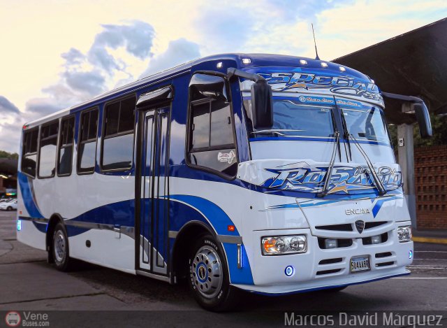 Uni�n L�nea Alberto Adriani C.A. 02 por Marcos David M�rquez