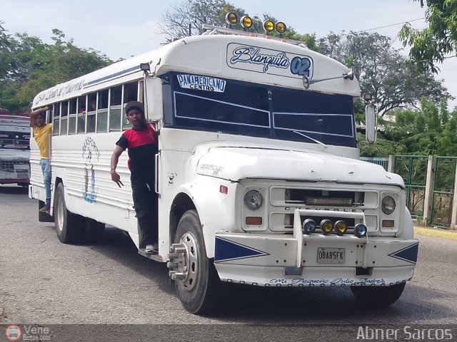 ZU - Colectivos Los Laureles C.A 02 por Abner Sarcos
