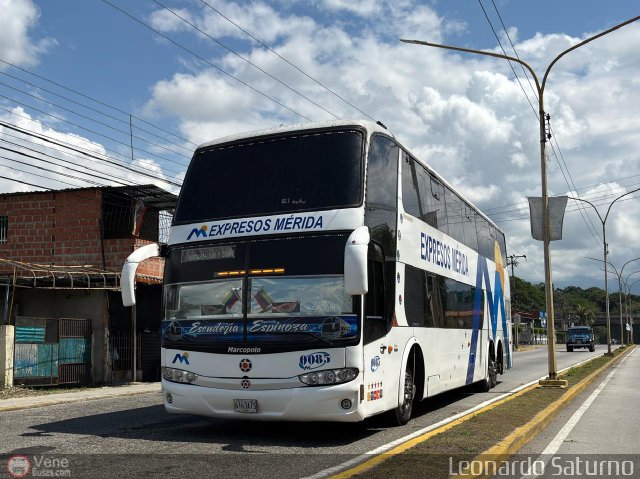 Expresos M�rida 0085 por Leonardo Saturno