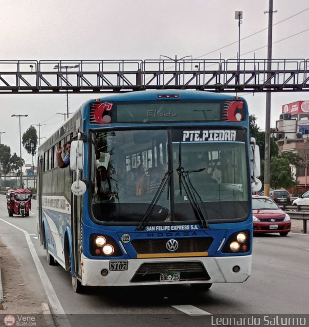 San Felipe Express S.A. 222 por Leonardo Saturno