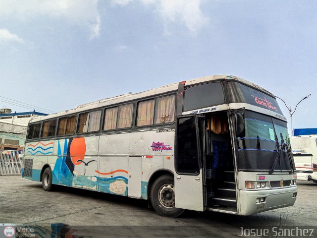 Ejecutivos Carla Tours 1015 por Josue Snchez