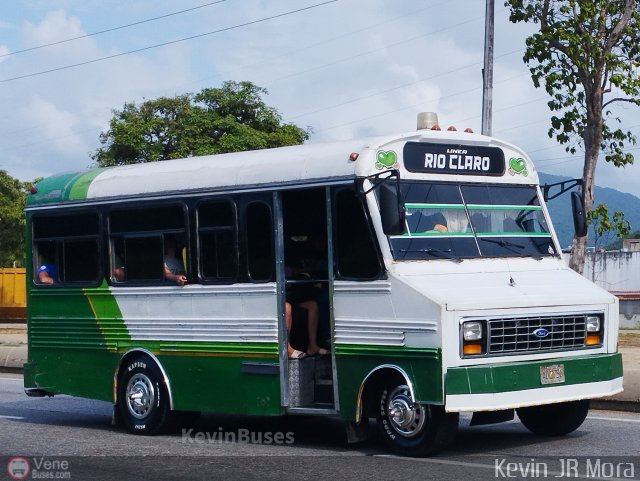 Lnea Ro Claro 60 por Kevin Mora