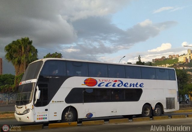 Expresos Occidente 310 por Alvin Rond�n