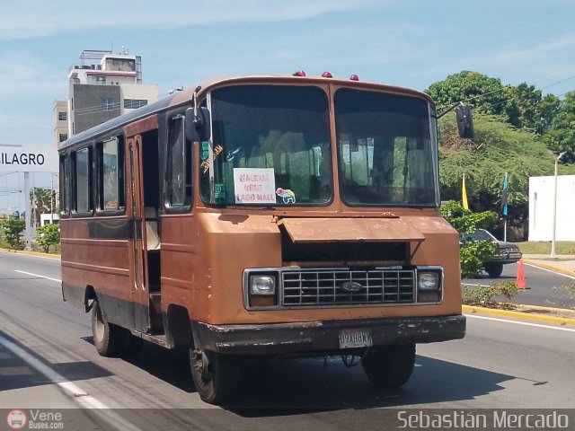 ZU - A.C.C.C. Por puesto Galeras Urbe Lago Mall 02 por Sebastin Mercado