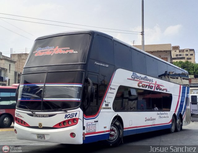 Ejecutivos Carla Tours 1031 por Josue Snchez