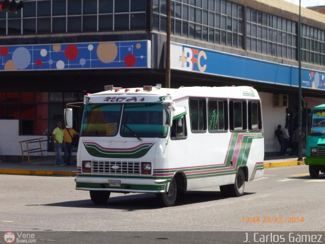 LA - Ruta 4 85 por J. Carlos Gámez