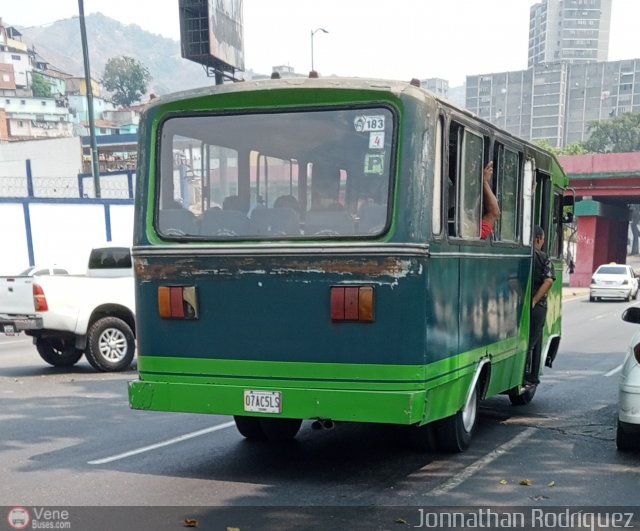 DC - S.C. Plaza Espaa - El Valle - Coche 183 por Jonnathan Rodrguez