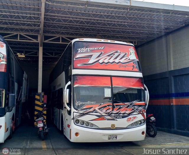 Ejecutivos Kova 037 por Josue Snchez