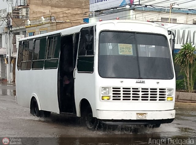 ZU - U.C. Barrio La Polar 800 por ngel Delgado