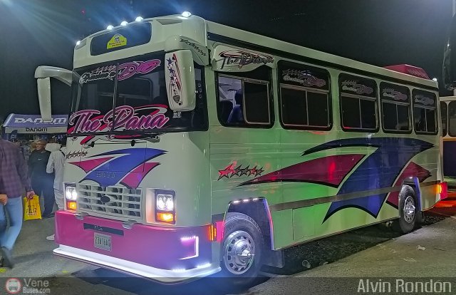 CA - U.C. La Monumental 85 por Alvin Rondn