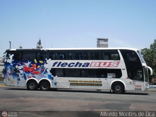 Flecha Bus 7068 por Alfredo Montes de Oca