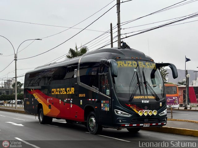 Transportes Cruz del Sur S.A.C. BRA18 por Leonardo Saturno