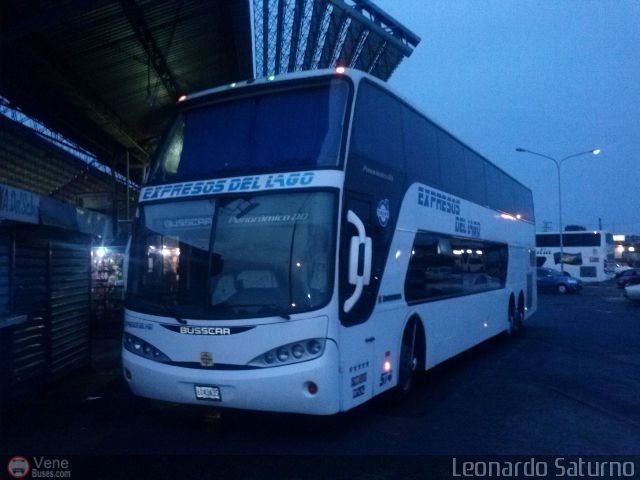 Expresos Del Lago 514 por Leonardo Saturno