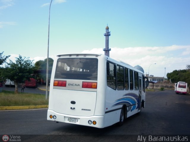 Yuruari Travel 95 por Aly Baranauskas