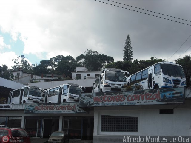Garajes Paradas y Terminales Carrizal por Alfredo Montes de Oca