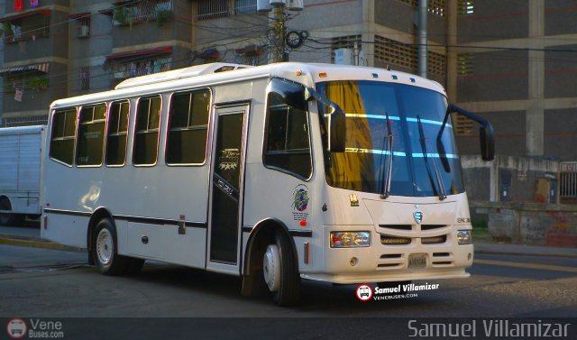 Cooperativa Nuevo Mundo 14 por Samuel Villamizar