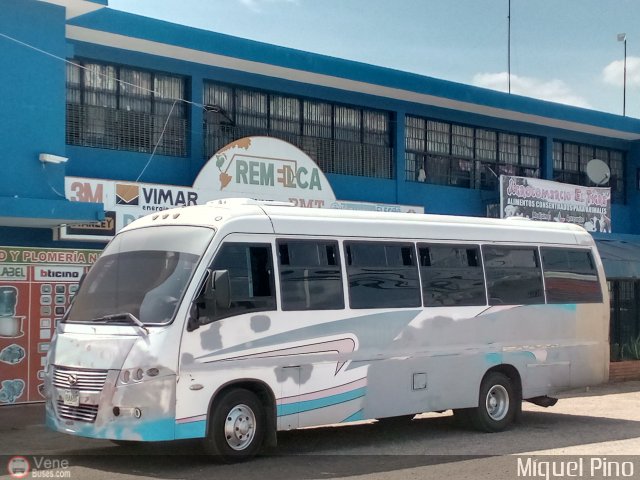 Particular o Desconocido 083 por Miguel Pino