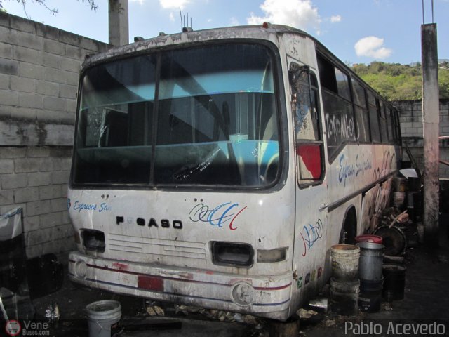 En Chiveras Abandonados Recuperacin 50 por Pablo Acevedo