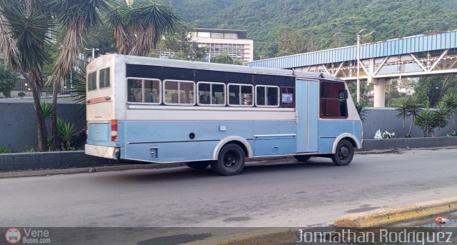 DC - A.C.U.C. La Voluntad de Gandhi 33 por Jonnathan Rodr�guez