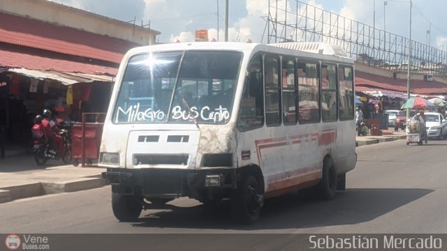 ZU - Asociacin Cooperativa Milagro Bus 05 por Sebastin Mercado