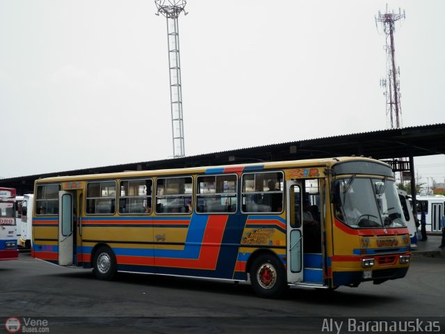 Transporte Unido 069 por Aly Baranauskas