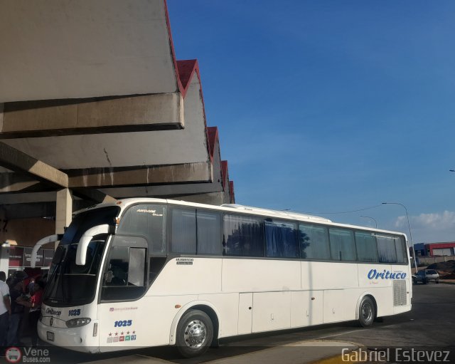 Transporte Orituco 1025 por Gabriel Estevez