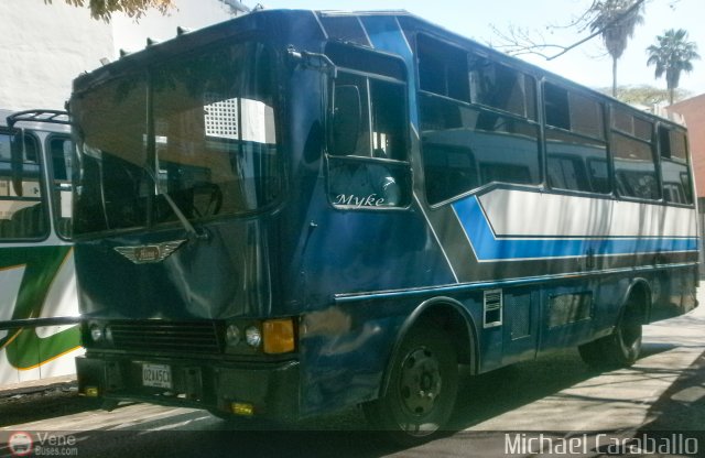 U.C. Caracas - Los Caracas 319 por Michael Caraballo