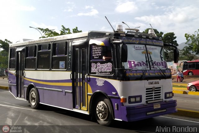 CA - U.C. La Monumental 87 por Alvin Rondn