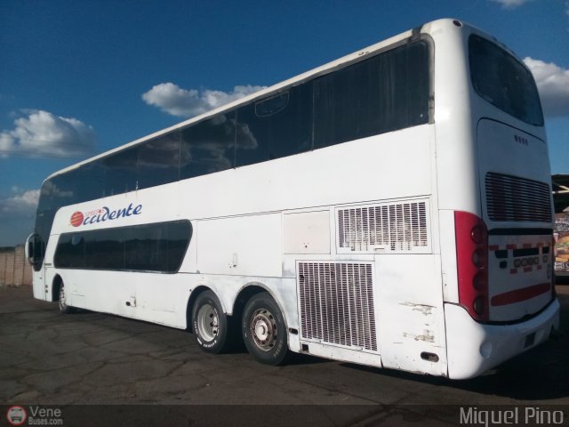 Expresos Occidente 128 por Miguel Pino