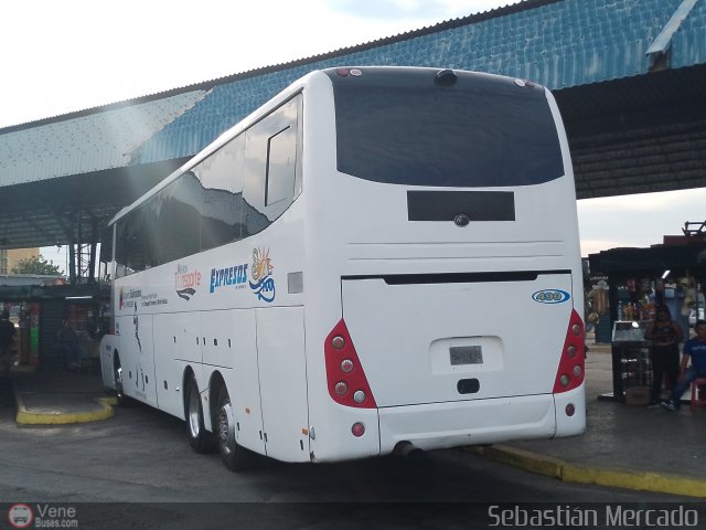 Expresos Sol y Mar 490 por Sebasti�n Mercado