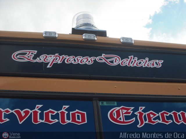 Expresos Delicias 015 por Alfredo Montes de Oca