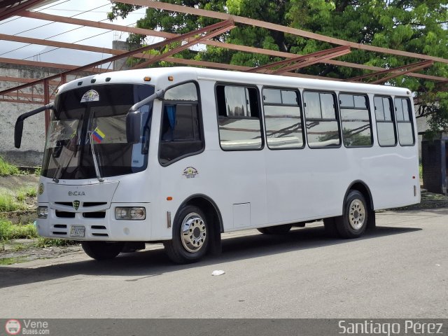 Coop. Transporte Menca de Leoni 140 por Santiago Pérez